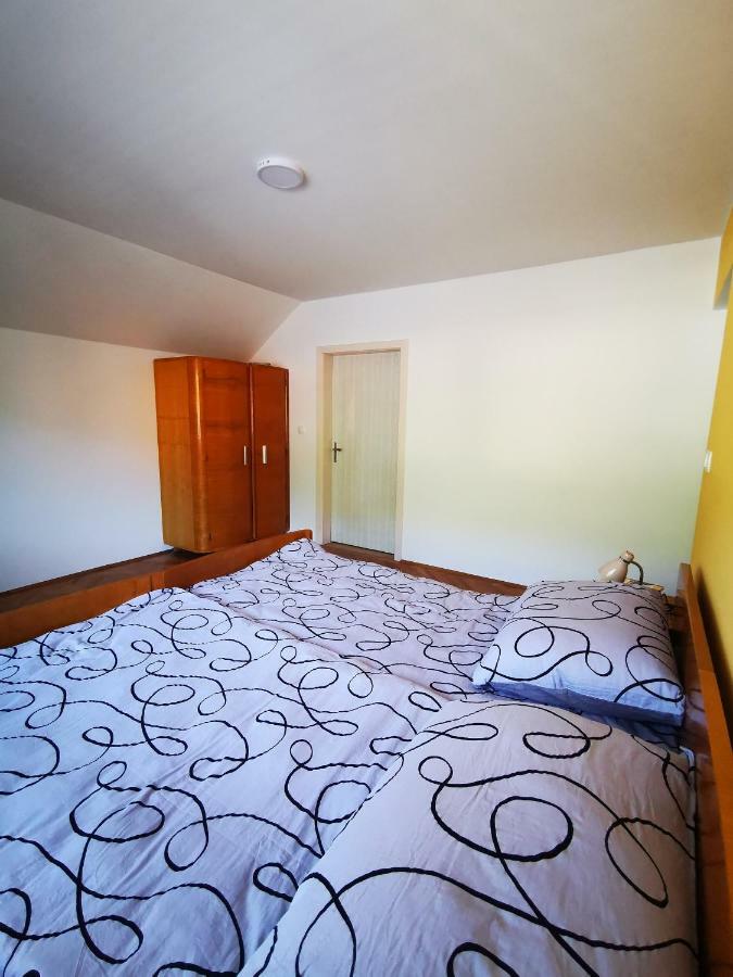 Apartmaji Tomsic Мойстрана Екстер'єр фото